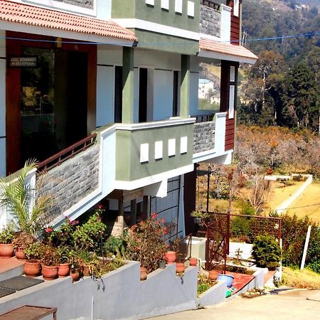 Ezhil Residency Hotel Kodaikanal Exterior photo