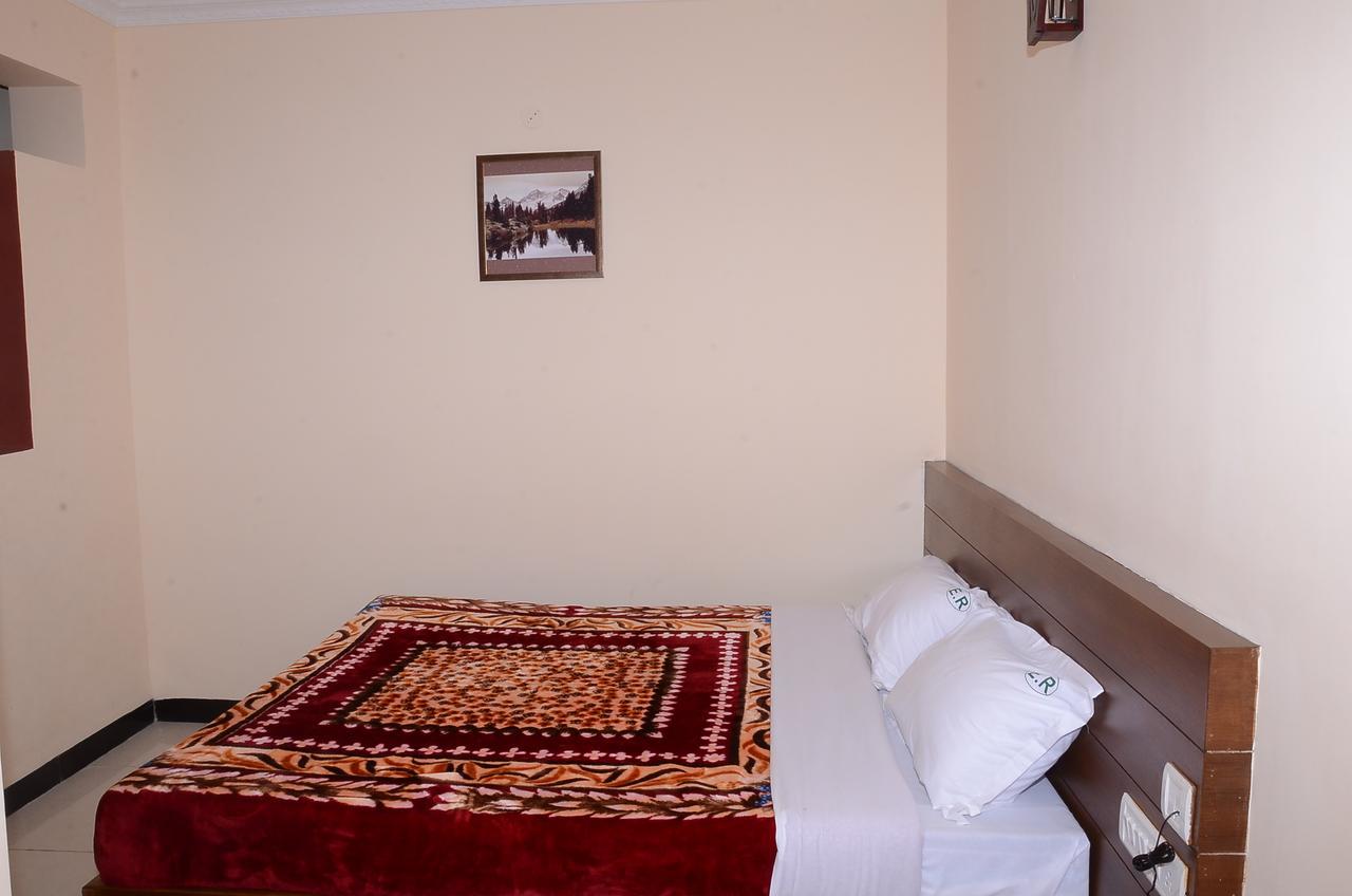 Ezhil Residency Hotel Kodaikanal Exterior photo