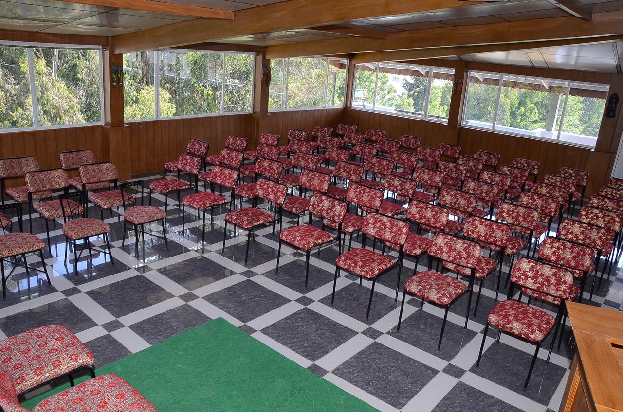 Ezhil Residency Hotel Kodaikanal Exterior photo
