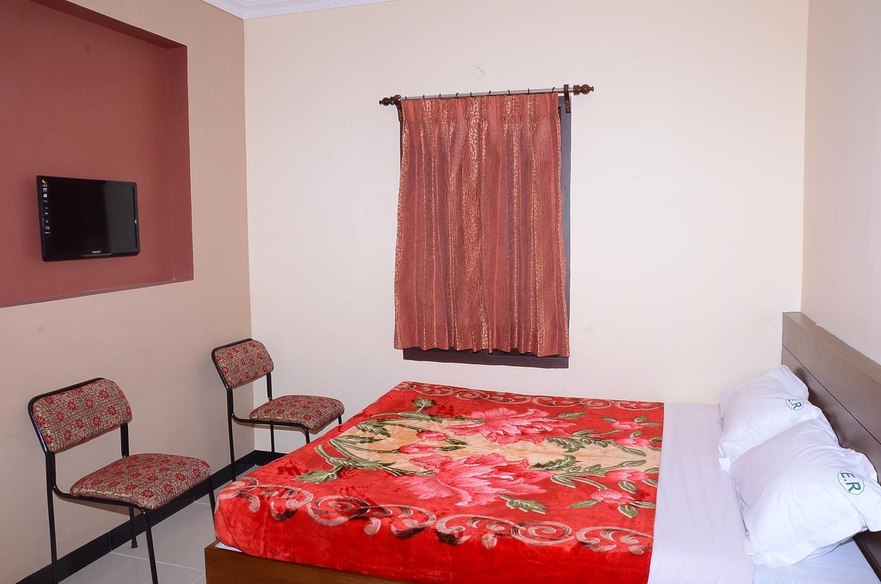 Ezhil Residency Hotel Kodaikanal Exterior photo
