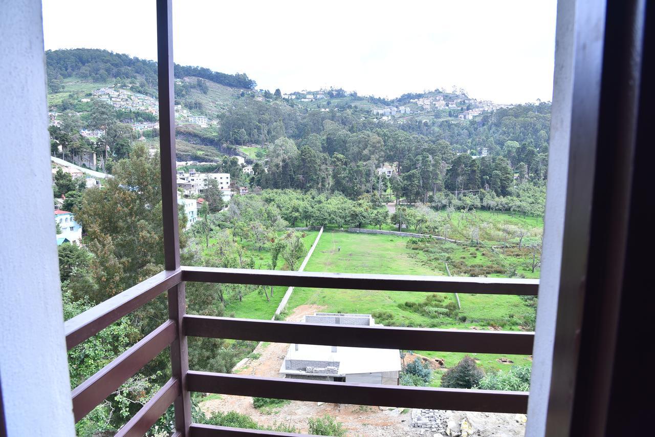 Ezhil Residency Hotel Kodaikanal Exterior photo