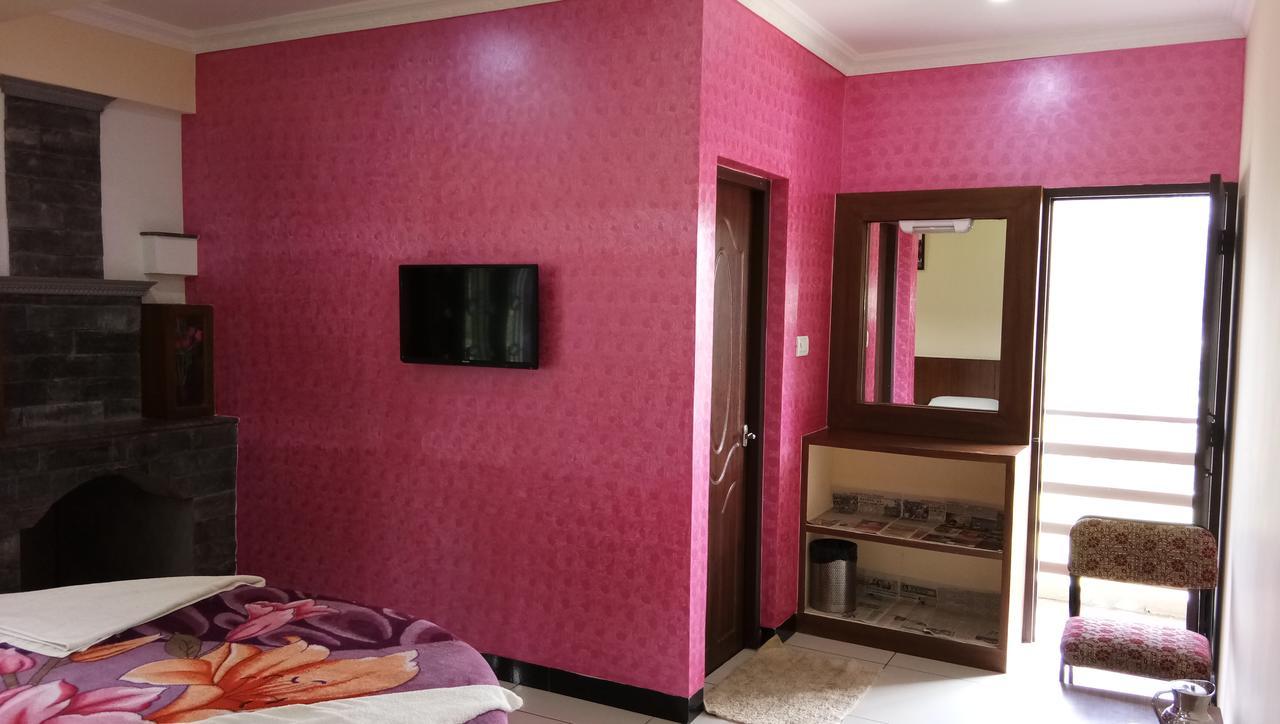 Ezhil Residency Hotel Kodaikanal Exterior photo