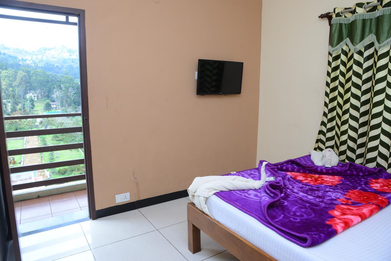 Ezhil Residency Hotel Kodaikanal Exterior photo