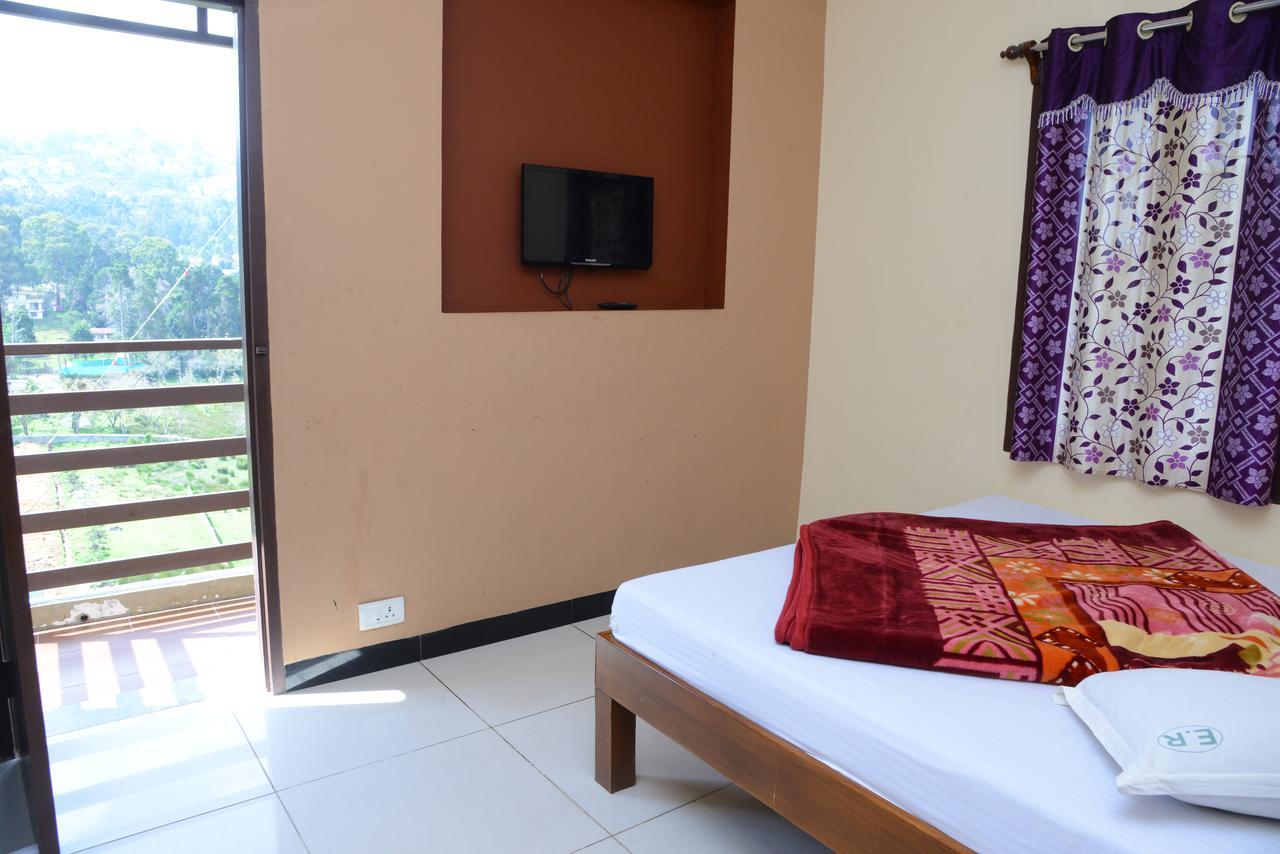 Ezhil Residency Hotel Kodaikanal Exterior photo